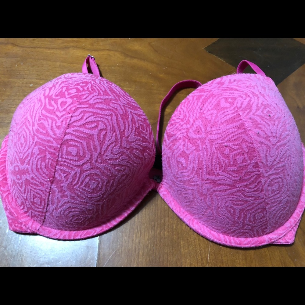 Push up plunge bra